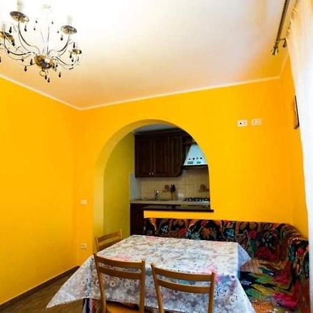 הוילה Statiunea Casa Giorgiana מראה חיצוני תמונה